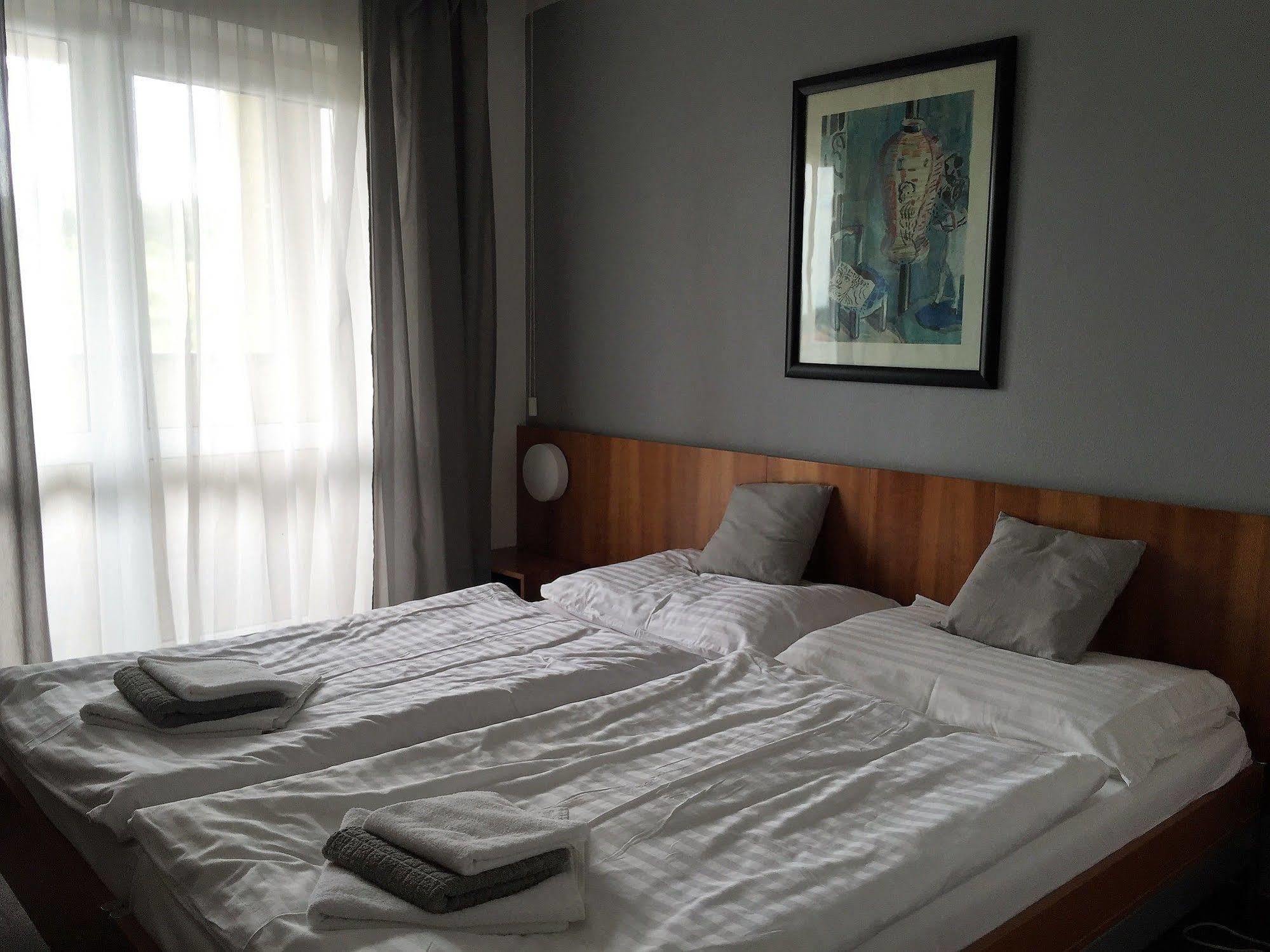 Hotel Maxim Svätý Jur Εξωτερικό φωτογραφία